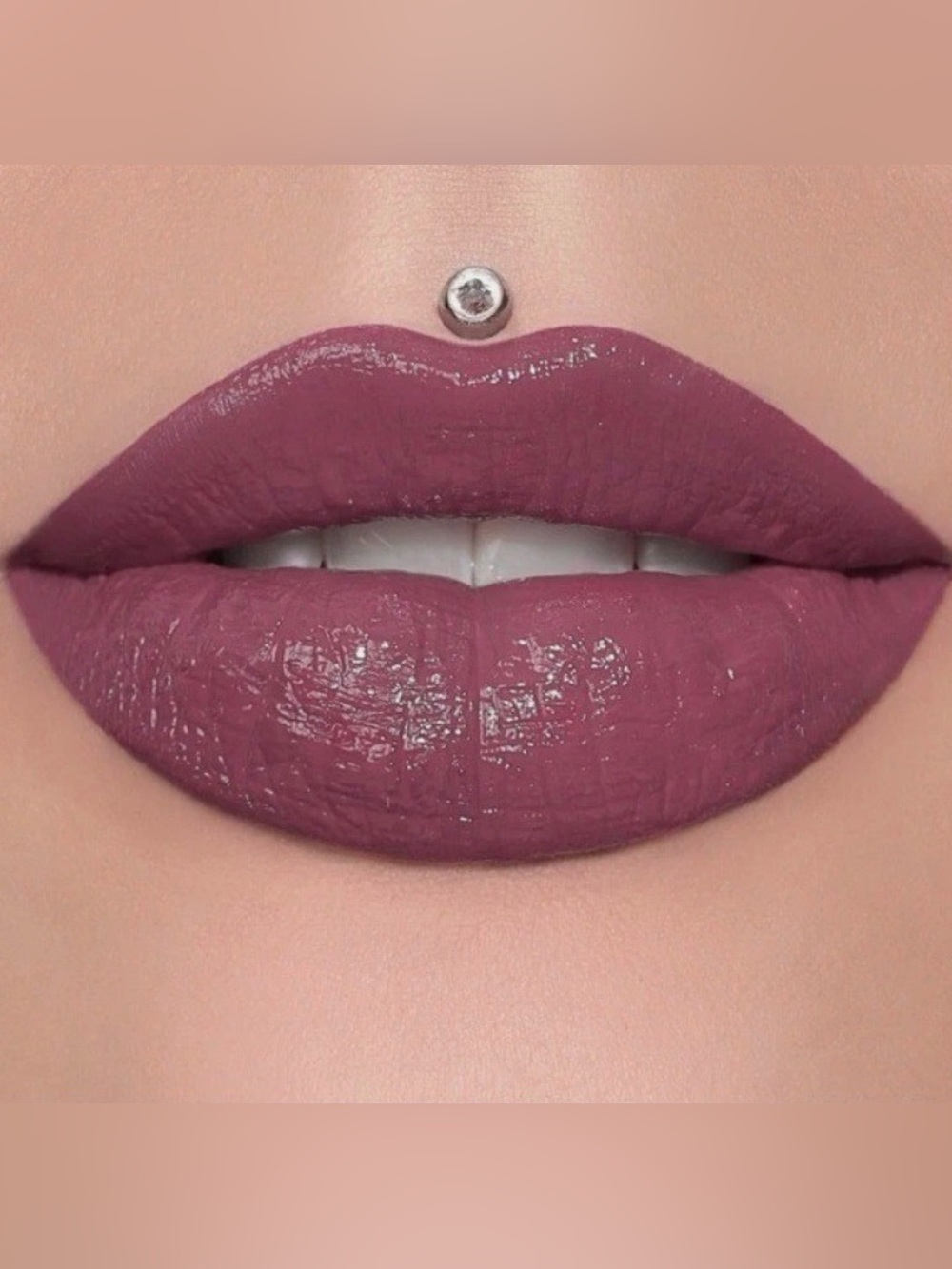 Jeffree Star Cosmetics Supreme Gloss in the shade Improper